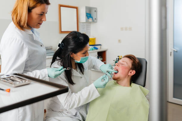 Best Weekend Emergency Dental Services in Girard, IL
